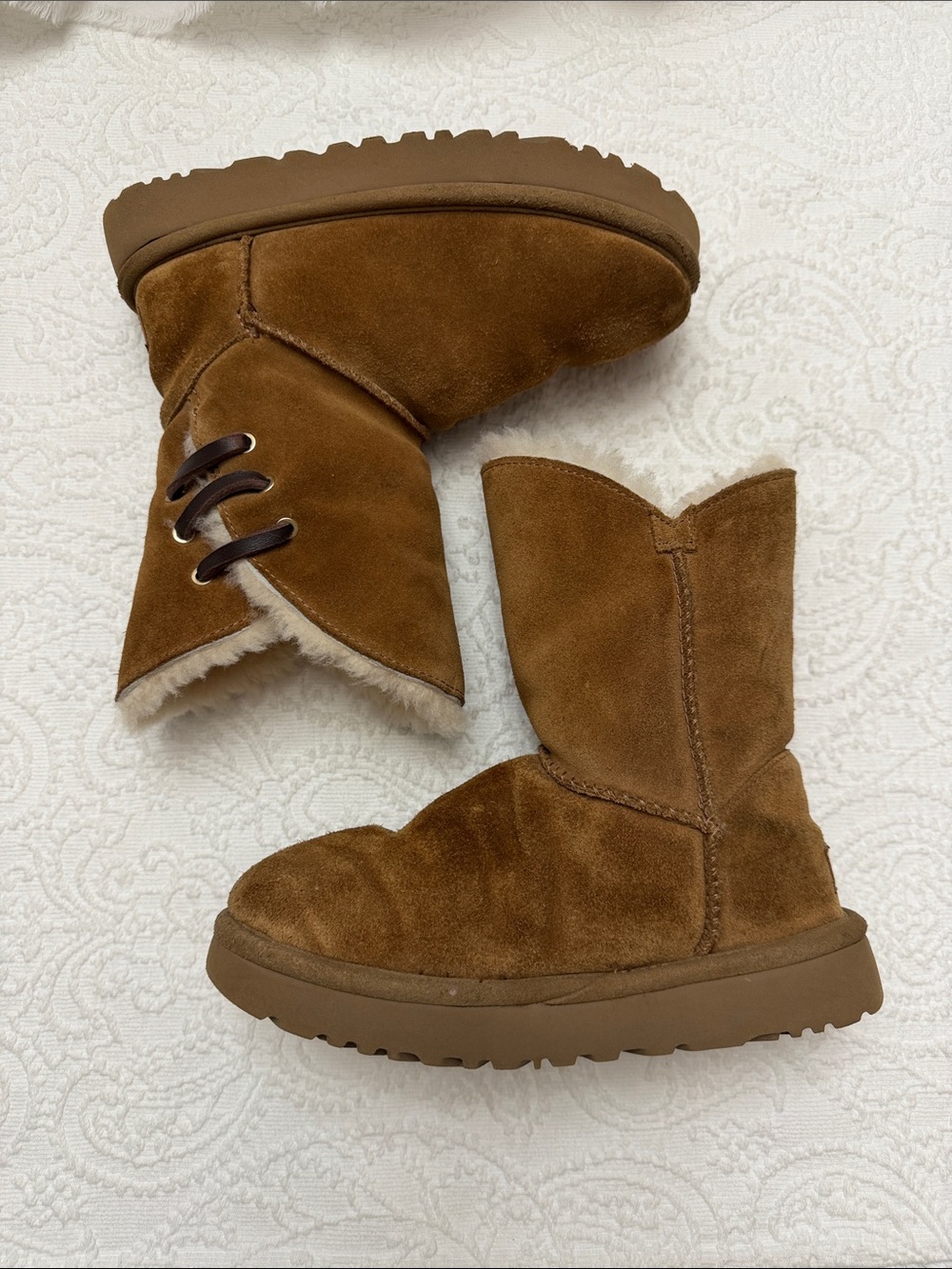 UGG Classic Short Brown Winter Boots US 5 - Picture 5 of 9
